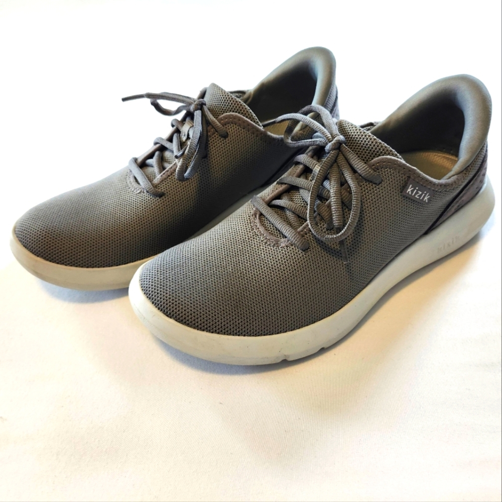 Kizik Women's Madrid Eco Knit - Light Grey 8.5 Tennis Shoe Sneaker Slip On